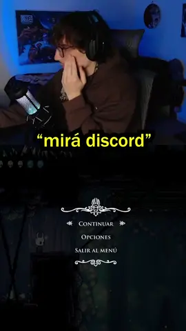 SE LO EXPLICABAN CON DIBUJITOSBAUKDJS #hollowknight #clipsdetwitch #hollow #humor 