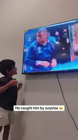 Mbappe stood no chance 🤣 (ali_alsinani/IG) #mbappe #soccertiktok #Soccer 