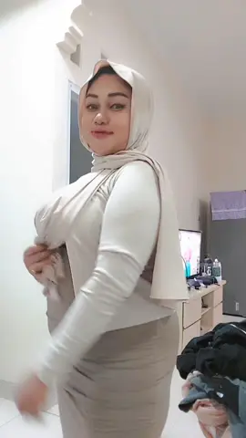 tetiba lupa gerakan 