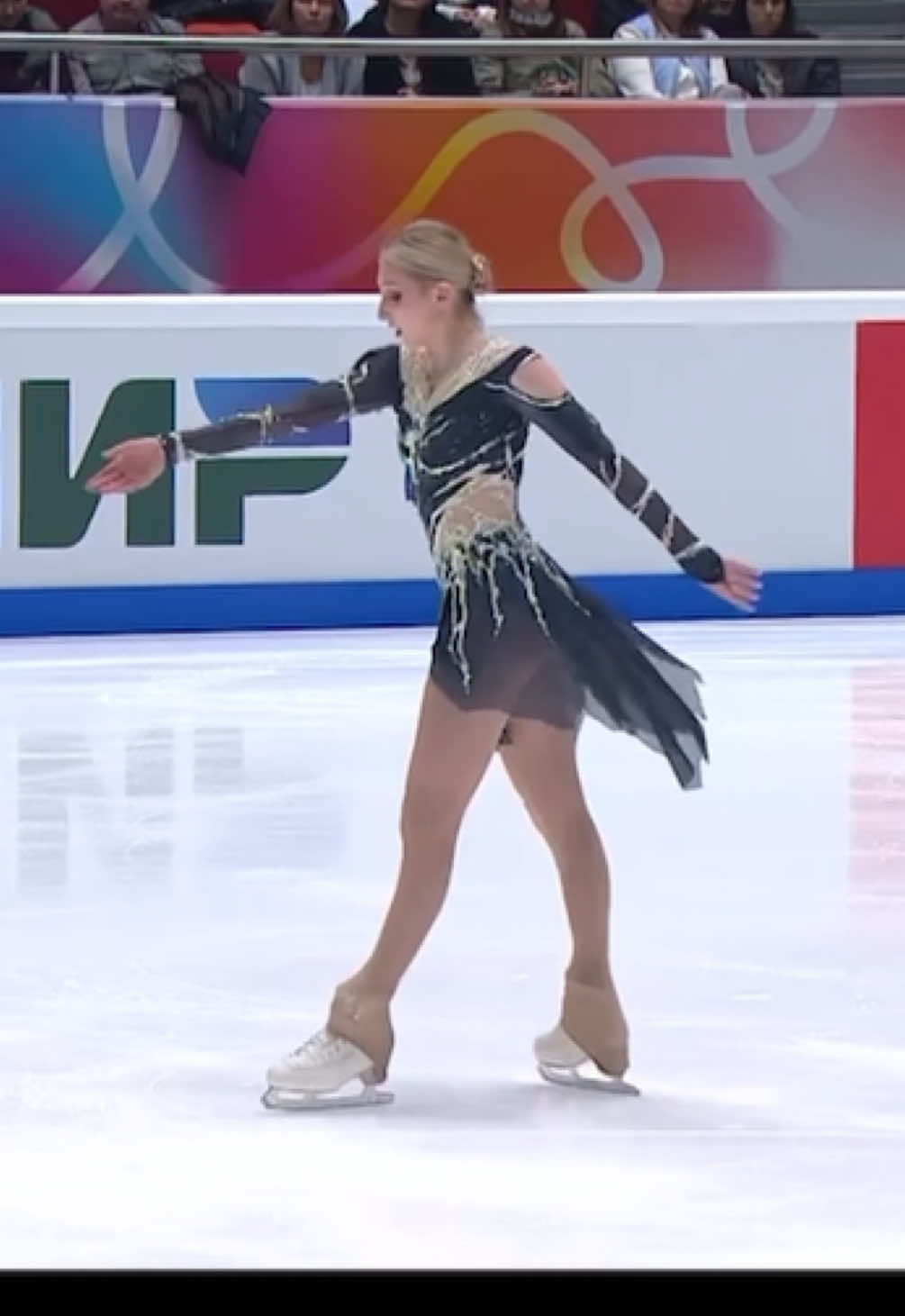 Sofia Muravieva 2025 Russian Test skates free program #sofiamuravieva #fyp #figureskating #foryoupage #iceskatingtiktok 