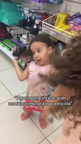 O terr@r do supermercado 😂😂😂😂.  #fyppppppppppppppppppppppp #trend #vaiprofycaramba #memestiktok #explor #émeme #flyp 