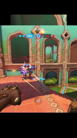 I wasn’t expecting that #ow2 #overwatch #overwatchfunny #fypgaming #overwatchclip 