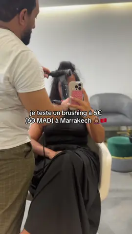 Je teste un brushing à 6€ à Marrakech grâce a @bonnesadressesmaroc qui m’a conseillé cet institut que je vous recommande à 100% ❤️ #marrakech #coiffeurmarrakech #maroc 