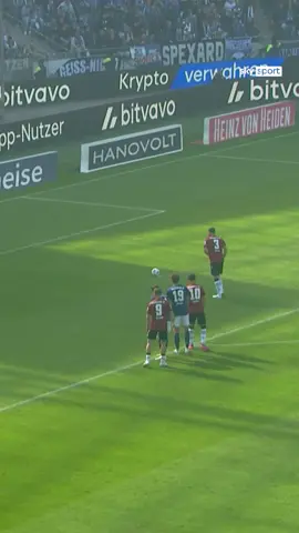 Denied by the crossbar 💔❌ #Bundesliga #Bundesliga2 #fussball 