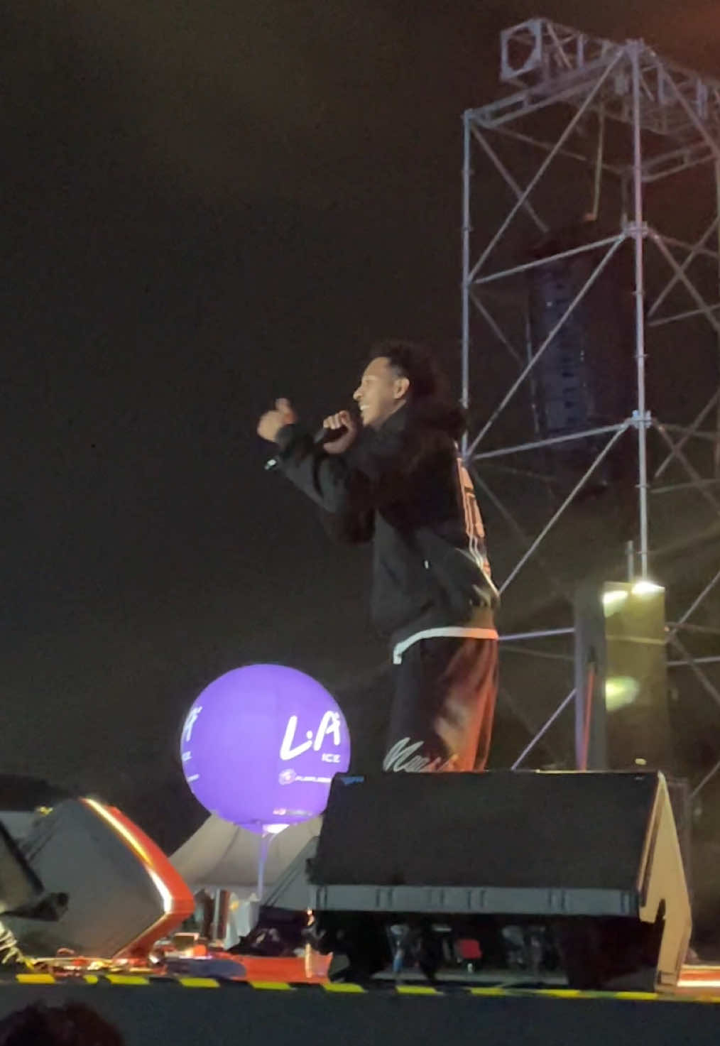 DOA @Therealk3bi live at @CRSL Land Festival ❤️‍🩹 #doa #k3bi #krazybrazy4life #krazybrazyrecords #hiphopindonesia 