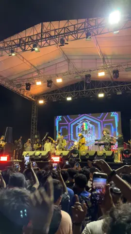 mbah toni paling seneng pas lagu iki #lombokvirall🌴🌴 #cbfestlombok #tonyqrastafara 