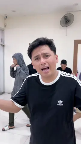 Kalo mau jalan sama kita jangan tanggung2 ya 🤭@BAKSO MASROY #egowongtuo 