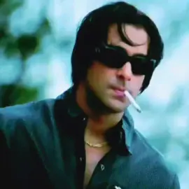 #terename  #salmankhan  #bhumikachawla 