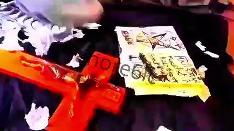 #allfake