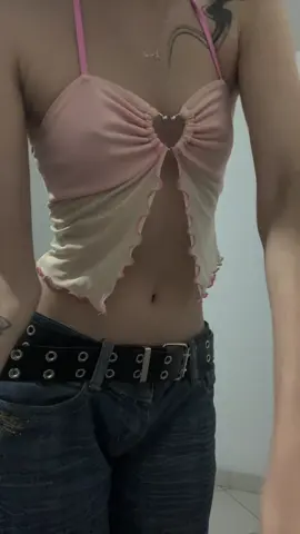 minha blusa embolada atrás favor ignorar #party 