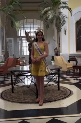 Hermosas 😍#fatimabosch #missuniversemexico #tabasco #fly 