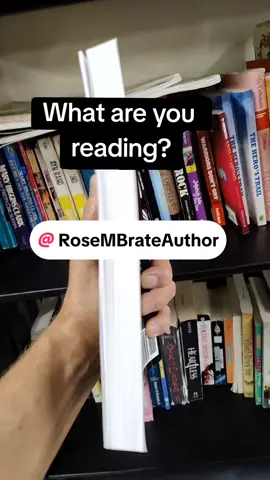 What are you reading?I am only 20 pages in, but it is already amazing! #amreading #thrillers #thrillerbooks #psychologicalthriller #tgif 