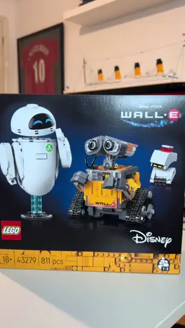Lego Set 43279 Wall-E and Eve #disneypixar #walle #eve #fyp 