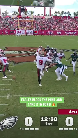 #philadelphiaeagles defense making plays 💪 #nfl #sydneybrown @NFL Canada 