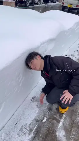 Satisfactory snow removal #satisfying #oddlysatifying #asmr #fpy #snow 