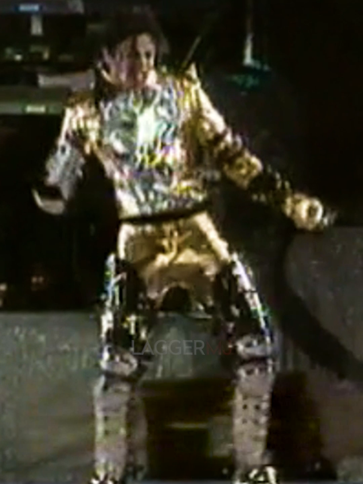 Michael Jackson - Scream - HIStory Tour - September 28th, 1996 - Amsterdam, Netherlands. • Michael Jackson performing Scream on the HIStory World Tour live in Amsterdam, Netherlands. #michaeljackson #scream #amsterdam #kingofpop #historytour #1996 #mjlive #music