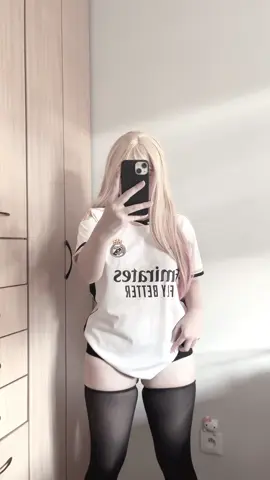 144k omg thanks 💋💋💋 #marinkitagawa #marinkitagawacosplay #realmadridfc 