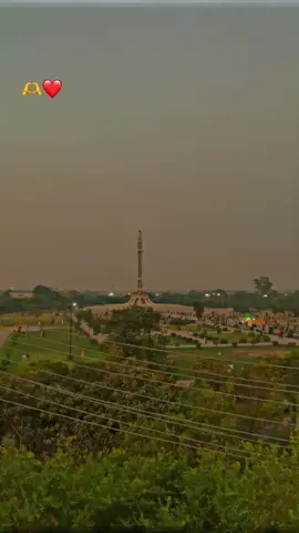 Lahore ❤️‍🩹 #repost #lahorephotographylahore #weather #lahorepakistan #capcut 
