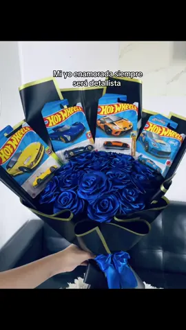 🏎️💙❤️#hotwheels #ramos #30septiembre💙 #rosasazules 