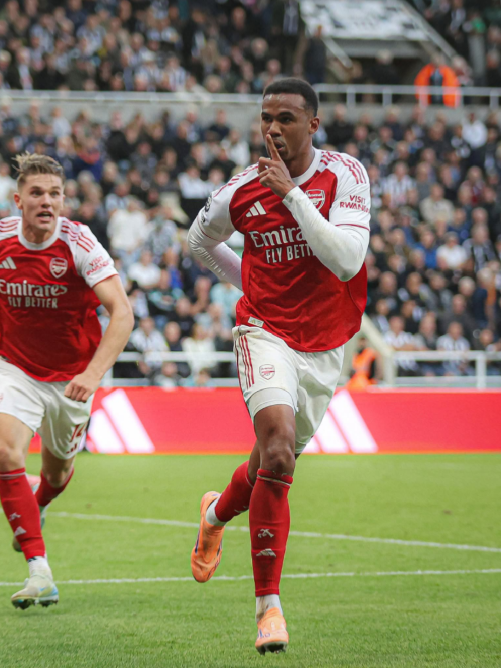 ⚽🔥 Big Gabby’s WINNING GOAL! 💥 🔴⚪ We are THE ARSENAL ❤️ ✊💯 We fight until the end! #COYG #Arsenal #BigGabby #Gunners #Victory
