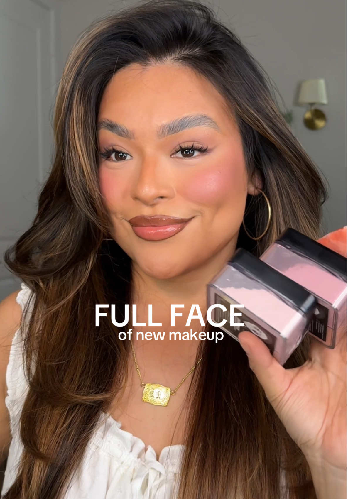 GRWM for my date 🍣🍸🍂 using all new products some are new launches and others are returning to my makeup routine for this Fall! ✨  MAKEUP BREAKDOWN: unleashia shaper pomade brow fixer  beautycreations.cosmetics flawless stay grip primer  maccosmetics skinfinish liquid highlighter  narsissist sheer glow foundation in Barcelona  milanicosmetics bronze cream  hudabeauty under eye corrector in pink pomelo concealer + bake duo in cherry peach  rhodeskin blush toasted teddy  narsissist powder blush in thrilled  anastasiabeverlyhills lip liner in midnight rouge  gisou in honey infused lip oil in sticky toffee  * not filmed* the onesize sunscreen on till dawn setting spray  #fallmakeuplook #MakeupRoutine #newproducts #makeup #makeuptutorial 
