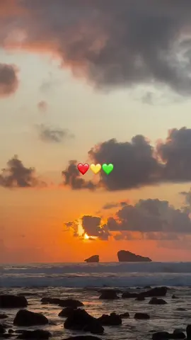 🌅🏝️🇯🇲🇷🇪 #pantaitanjungpenyu #namoybudaya🍀🇧🇴 #reggae #yoman #fyppppppppppppppppppppppp 