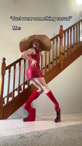 DO YOU LIKE MY FANCY BOOTS?? (Platform high heels) 🤪👠