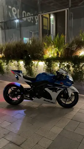 💙💙💍.                                                                  #explore #foryoupage #fyp #gxsr1000 #دباب 