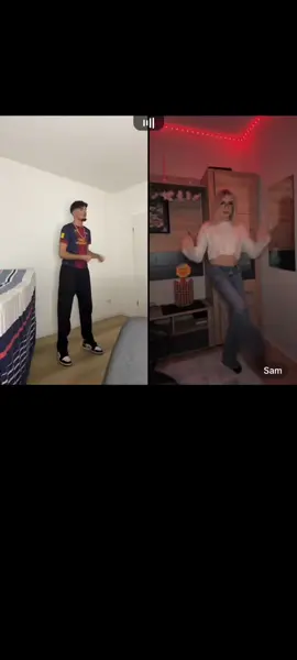 am dancen @Xelat Rasenmäher 👨‍🌾 @Sam #x #fouryoupagee #xelatrasenmäher #sam #livestream 