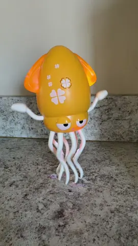 @New World Toys World #crawlingoctopustoy  #creatorsearchinsights #tiktokshopcreatorpicks #fentysuperbrandday #tiktokshoprestock 