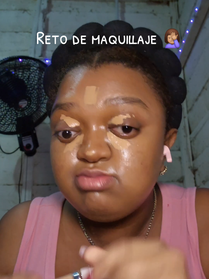 Ig: Camilyrose0 | Tienen que ver este video hasta el final 😭🤣🤣 #makeupchallenge #grwmmakeup #foryou #fyp #makeuptutorial 