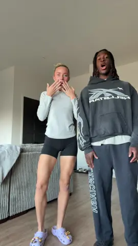 😂