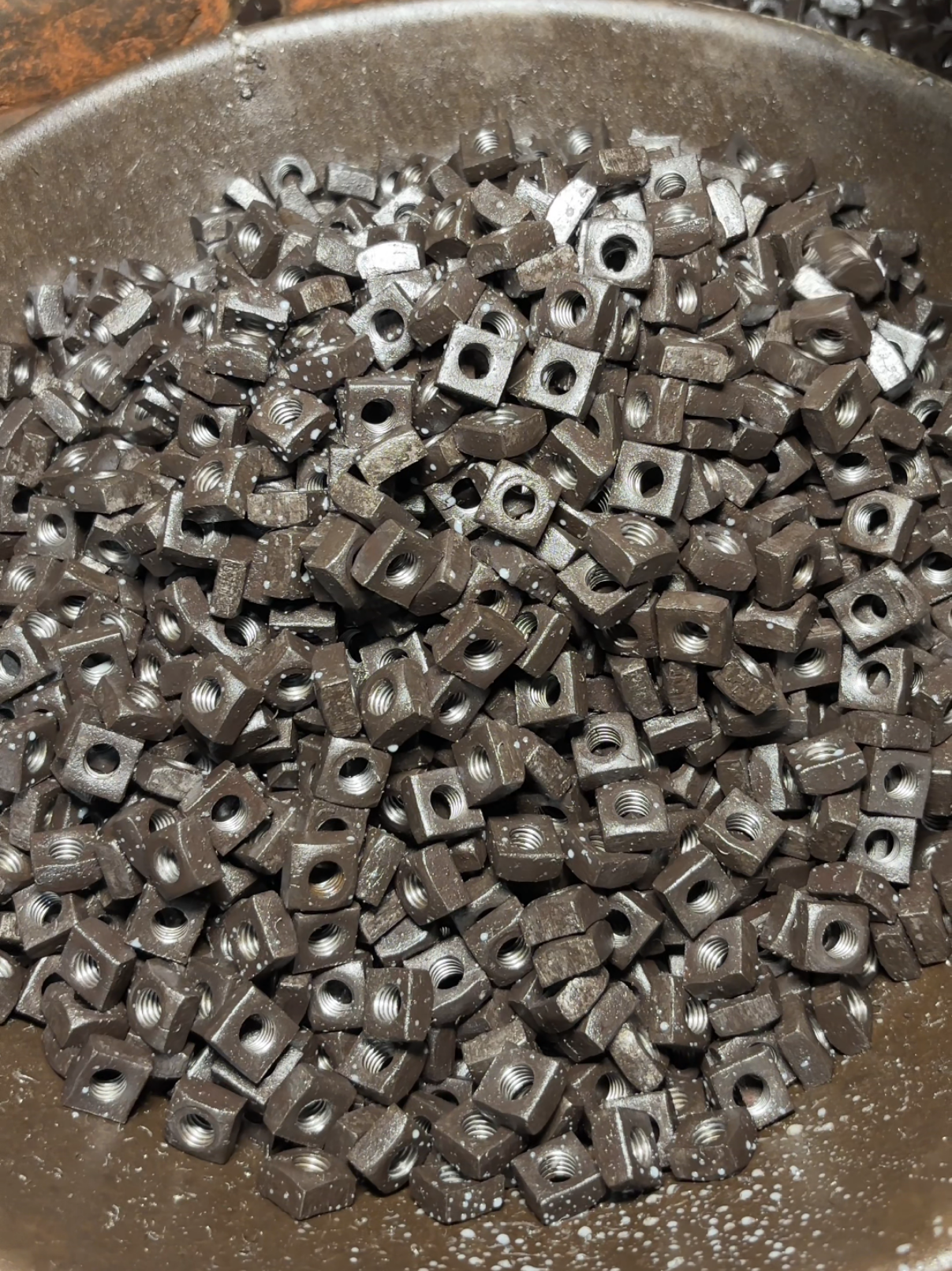How Metal Nuts Are Manufactured Step by Step 