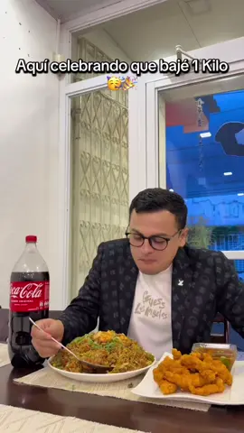Los pequeños detalles hacen la diferencia 🥳 #kilo #comidachina #funny #fyp #paratii 
