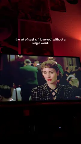 they both deserved an oscar for this #carol #cateblanchett #rooneymara #wlw