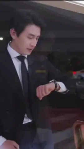 senyummu mass, menggetarkan jiwa😍😍 #liuxiaoxu  #actorchina  #fyp  #sohandsome  #shortdramachinese 