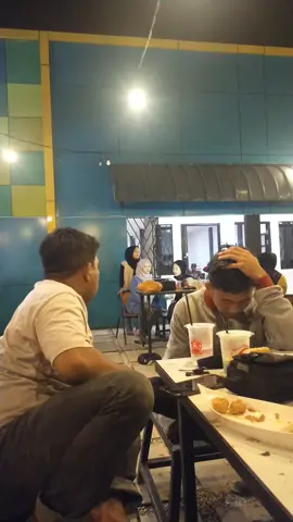 banyak yg minta mentahan nya🤣🤫 #anggukanggukgelenggeleng #fyp #viral 