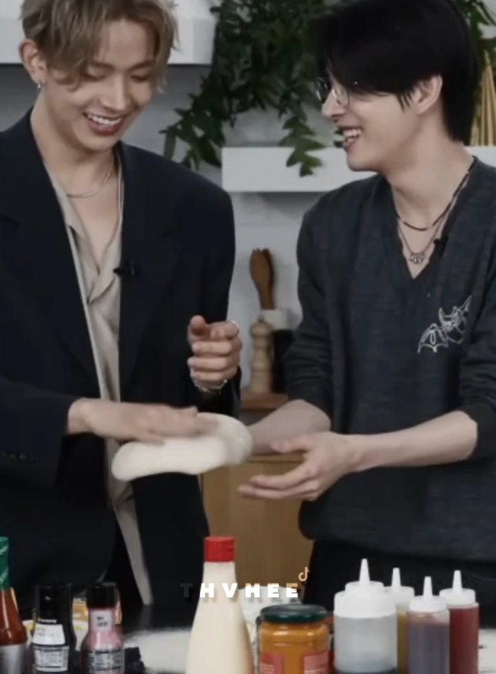 it's always heejake, pelakunya selalu heejake 😭 #heeseung #jake #enhypen #engene 