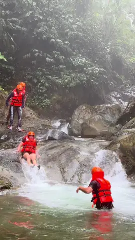 Avisarán bien a qué plan se va 😅 Acá los mejores planes de aventura en #Balsapamba #Ecuador cerca de #guayaquil te esperamos pronto #humortiktok #ecuadortravel 