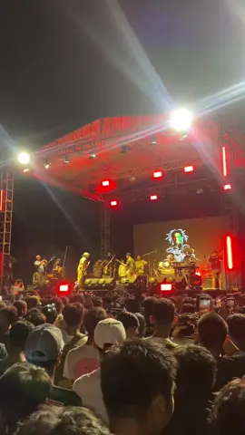 september “S” nya apa? Sisa lamunanku diguyur hujan❤️💛💚 #tonyqrastafara #cbfestlombok #reggae #tertanam 