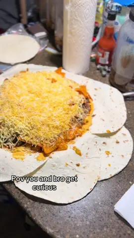 basically a big ole crunchwrap #fyp #viral #food 
