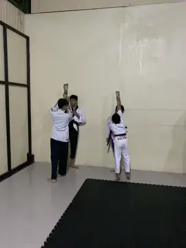 Flexibility everyday #taekwondogirl #latihan #taekwondo #poomsae #tipsandtricks #flexibility #split #xyzbca #aesthetic #trend #viral #privateclass #sulteng #fyp 