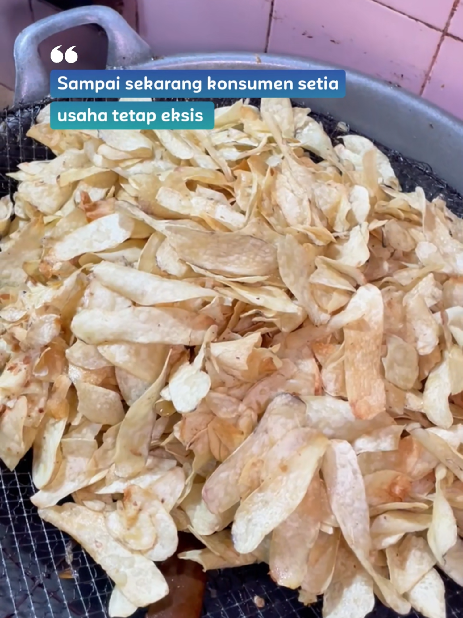 Dari Iseng Bikin Kripik Talas, Kini Jadi Ikon Temanggung ‼️ KRIPIK TALAS JOGJA  ☎️INFO PEMESANAN  WA : akhir video ☎️INFO BELAJAR BARENG  WA : akhir video  #lempardadu #camilan #kripik #talas #gurih #oleholehjogja