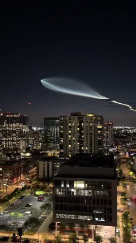 SpaceX Falcon 9 rocket launch view from downtown phoenix arizona #phoenix #arizona #spacex #az #downtown 
