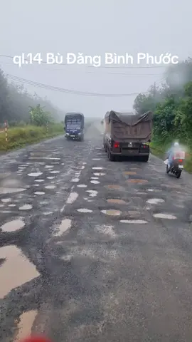 đường thì nát như tương. phí thì không thiếu một đồng