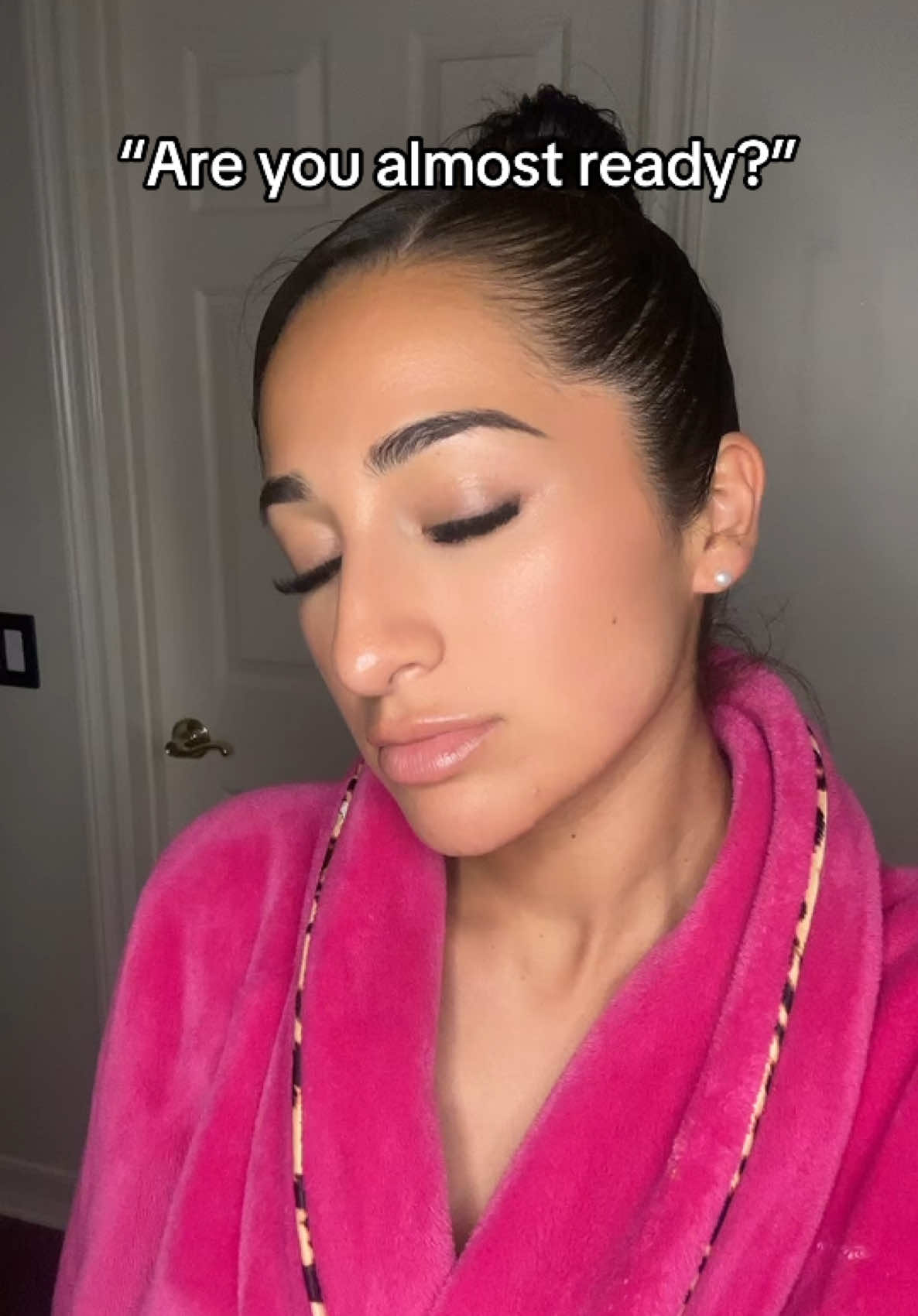 If music is playing… I am dancing #getreadywithme #grwm 