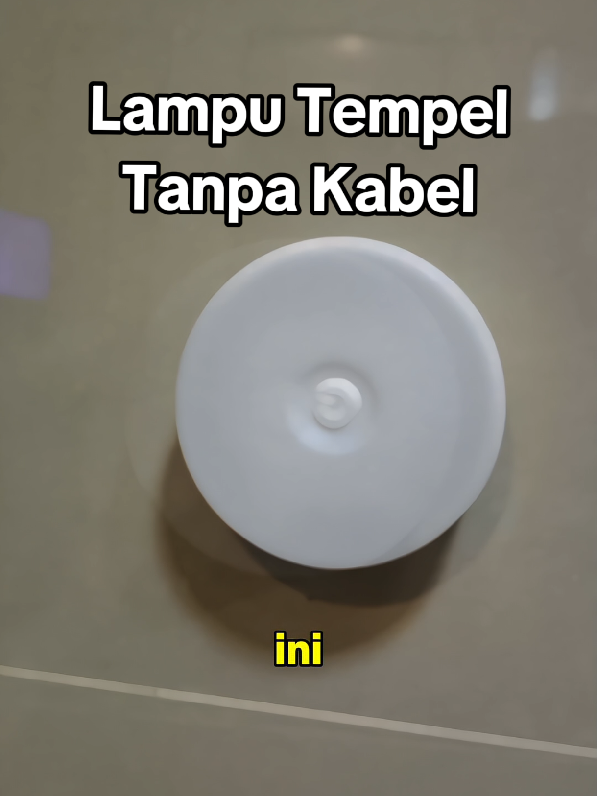 Lampu tempel magnet serbaguna dengan 3 pilihan warna cahaya, rechargeable dan hemat listrik, tinggal tempel tanpa kabel, cocok untuk lampu darurat atau dekorasi rumah.  #lamputempel 