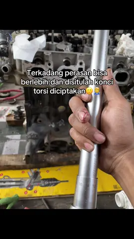 Terlalu dalam😂 #mekaniktiktok #mekanikmuda #mekanikindonesia #engineering 