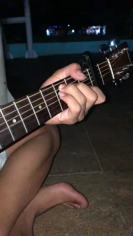 jika cinta dia#fyp#masukbedanda#tiktok#covergitar