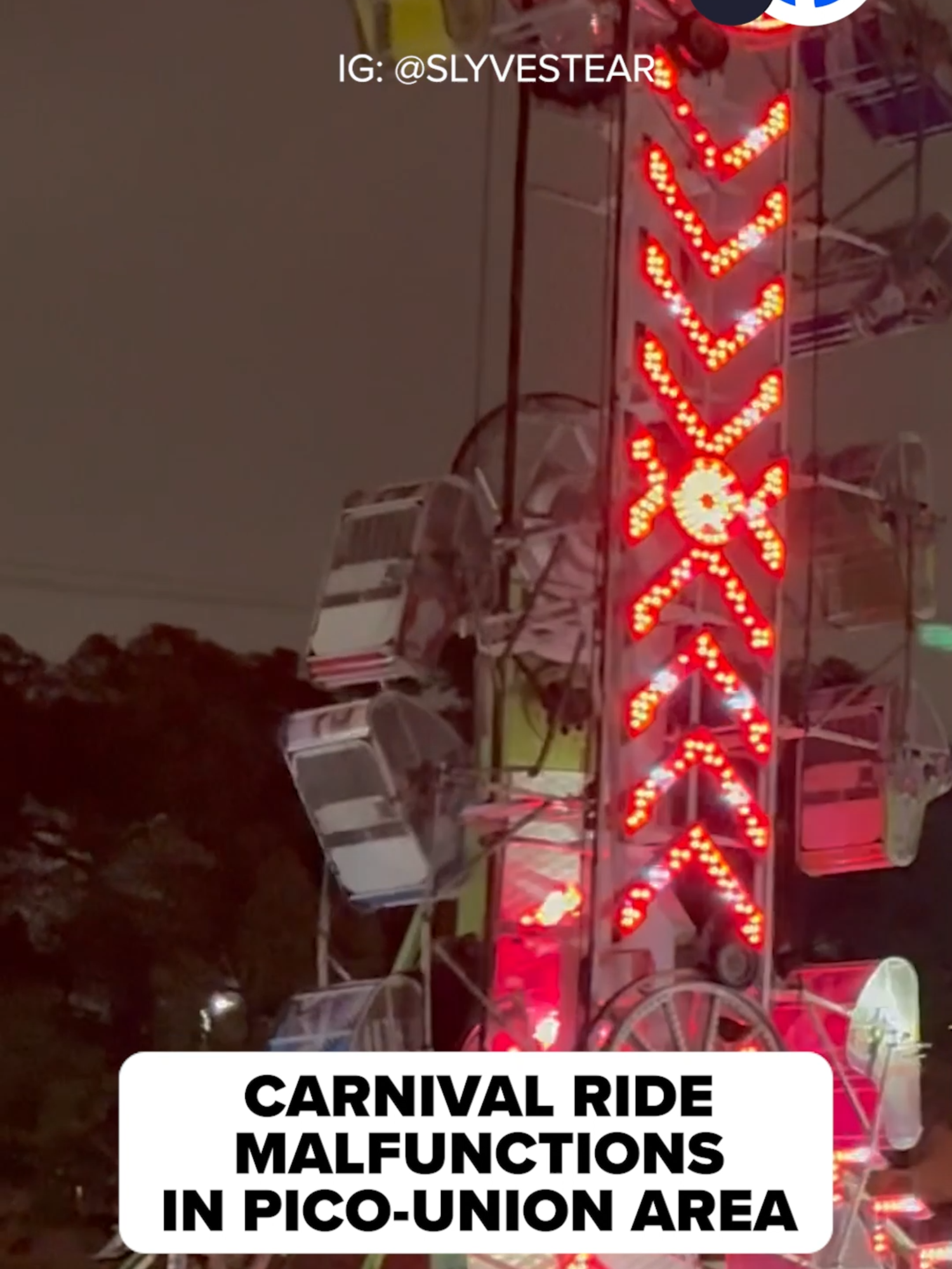The ride, commonly known as The Zipper, appeared to have stopped mid-ride with people inside. A witness can be heard saying that some of the riders were trapped for up to an hour.  Read more at the link. #zipper #thezipper #ride #carnival